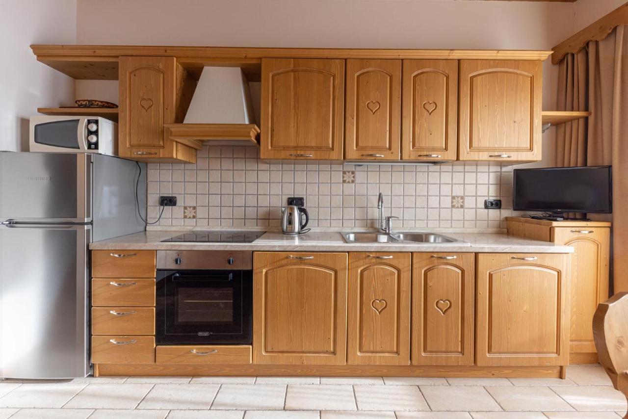 Residence Adler Сан-Мартіно-ді-Кастроцца Екстер'єр фото