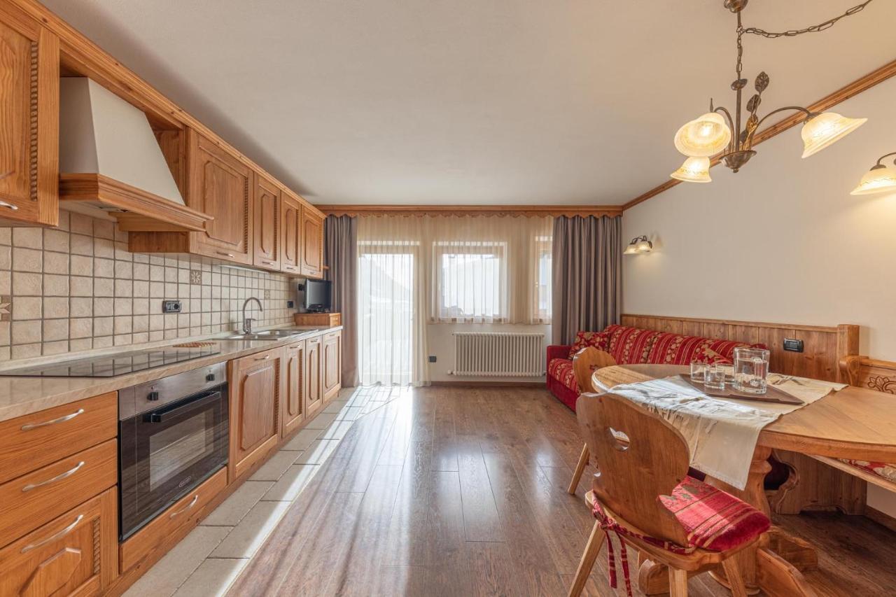 Residence Adler Сан-Мартіно-ді-Кастроцца Екстер'єр фото