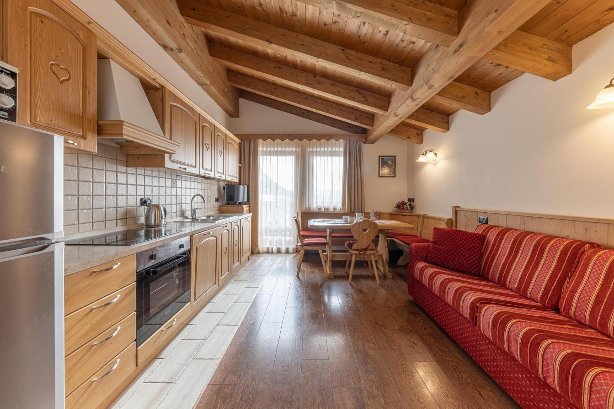 Residence Adler Сан-Мартіно-ді-Кастроцца Екстер'єр фото