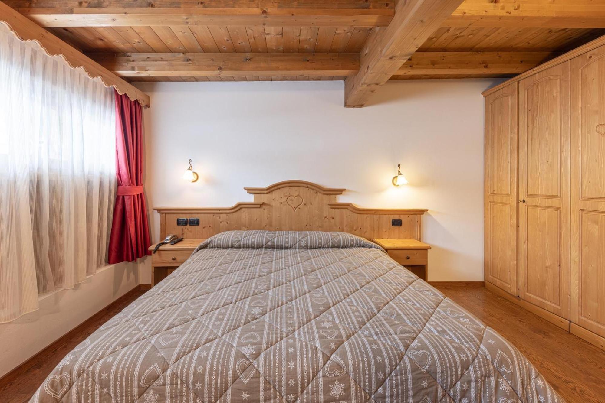 Residence Adler Сан-Мартіно-ді-Кастроцца Екстер'єр фото
