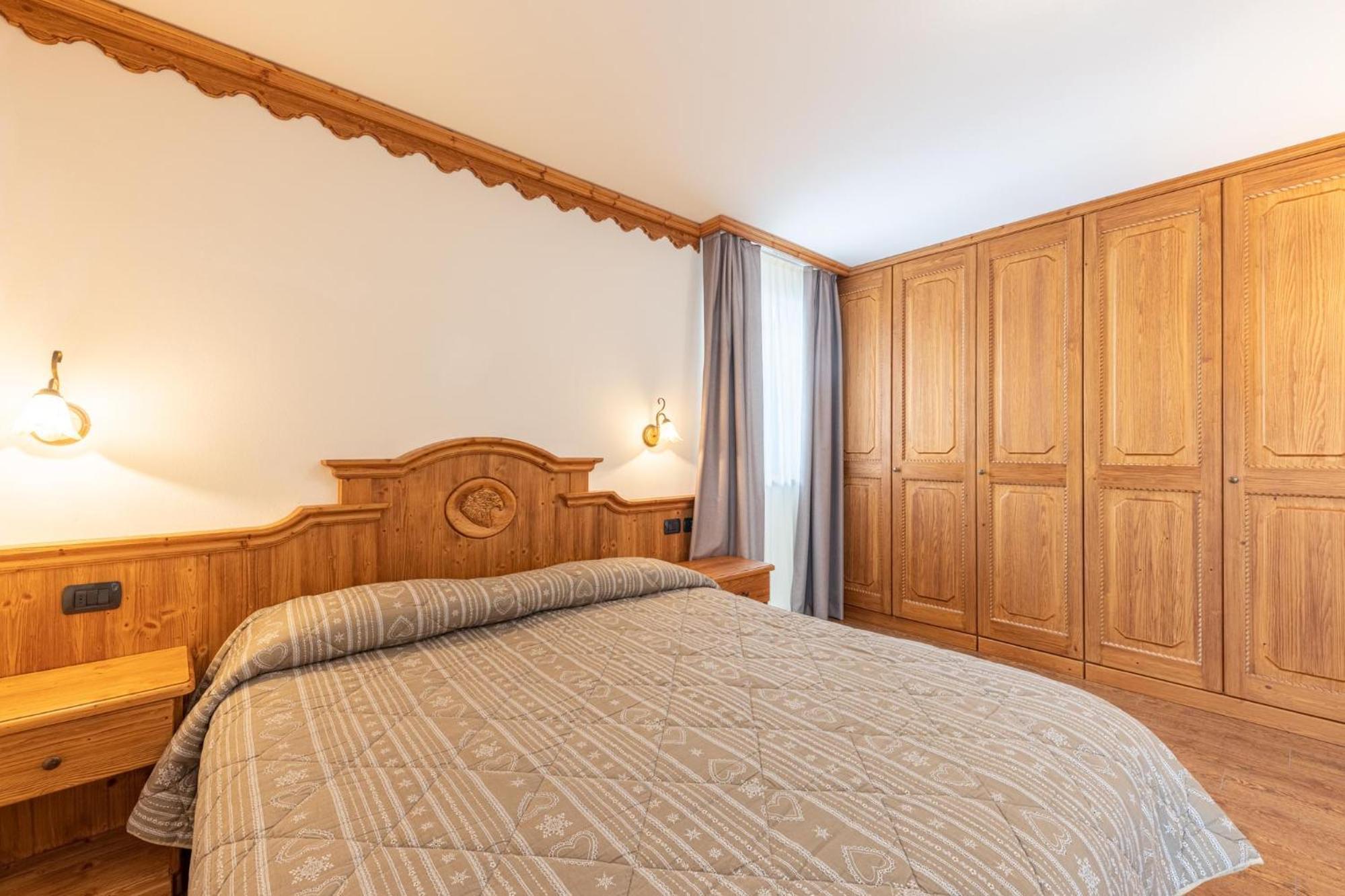 Residence Adler Сан-Мартіно-ді-Кастроцца Екстер'єр фото